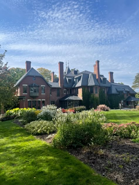 a brown brick building that resembles a small castle surrounded my a variety of flowers and plants. Motivation Aethstetic, Cornell University Aesthetic, Cornell Aesthetic, Ivy College, Cornell College, College Goals, Ithaca College, Academic Aesthetic, College Vision Board