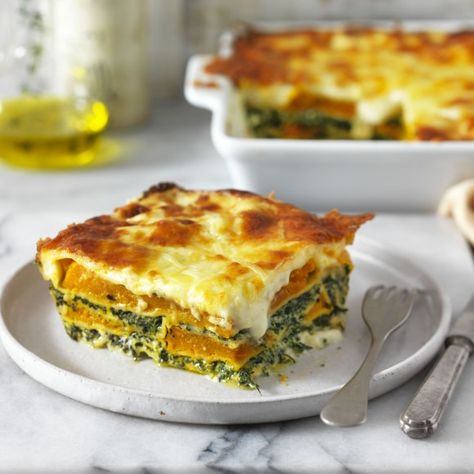 Pumpkin Spinach Ricotta Lasagne, Pumpkin And Ricotta Lasagne, Pumpkin Spinach Lasagna, Pumpkin And Spinach Recipes, Pumpkin Lasagne Recipes, Summer Pumpkin Recipes, Pumpkin Lasagna Recipe, Vegetarian Lasagne Recipes, Pumpkin Lasagne