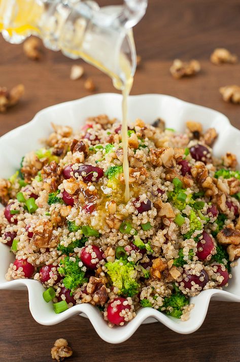 Cranberry Quinoa, Cranberry Quinoa Salad, Healthy Afternoon Snacks, Quinoa Salad Recipes, Fall Recipe, Quinoa Recipes, Quinoa Salad, How To Cook Quinoa, Healthy Salads