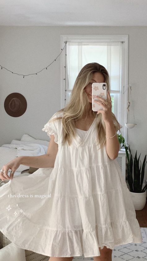 Angelic Outfits, Cheap White Dress, Ruffled Tops, White Flowy Dress, Airy Dress, Basic Dress, Cool Street Fashion, Loose Dress, Flowy Dress