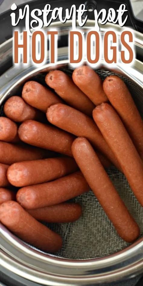 Hot Dogs In Instant Pot, Chicago Style Deep Dish Pizza, Making Hot Dogs, Hot Dog Toppings, Chicago Dog, Beef Hot Dogs, Hot Dog Recipes, Cooking For A Crowd, Pot Ideas