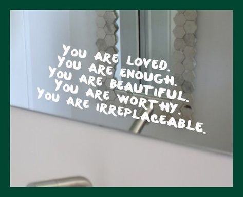 Motivation Mirror, Mirror Motivation, Affirmation Mirror, Wall Sayings, Mirror Quotes, Glitter Mason Jars, Feather Wallpaper, Small Centerpieces, Circuit Ideas