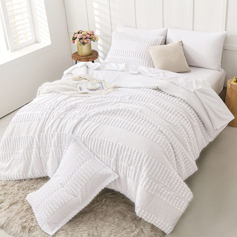 White Queen Comforter, Tufted Bedding, Full Size Comforter Sets, Comforter Sets Boho, Full Size Comforter, Queen Size Comforter Sets, King Size Comforter Sets, Boho Comforters, Queen Size Comforter