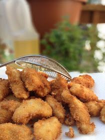 The Baked Alaska Project: Deep Fried Alaska Halibut Cheeks Deep Fried Halibut, Halibut Cheeks Recipe, Fried Halibut, Alaska Recipes, Alaskan Food, Salmon Fillet Recipes, Salmon Cakes Recipe, Best Fish And Chips, Halibut Recipes