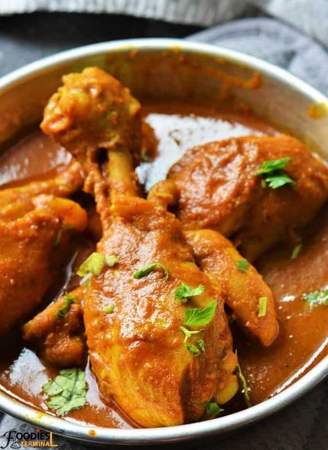 Chicken Drumstick Curry | Chicken Leg Curry (Video) » Foodies Terminal Drumstick Curry, Braised Chicken Breast, Chicken Breast Crockpot Recipes, Boiled Chicken Breast, Chicken Drumstick, Crockpot Chicken Breast, Chicken Leg Recipes, Drumstick Recipes, Chicken Drumstick Recipes