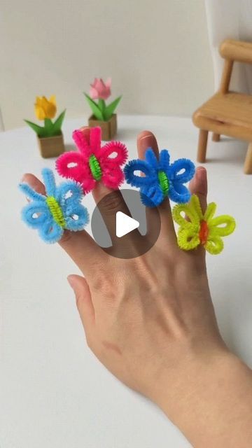 paper crafts creator on Instagram: "Title: "Twisting Stick Craft: Making a Butterfly Ring for Spring Fun!" Hashtags: #SpringHandmade #ParentChildHandmade #TwistingStickCraft #KindergartenHandmade #ButterflyRing" Butterfly Popsicle Stick Craft, Spring Art Projects Preschool, Spring Diy For Kids, Pipe Cleaner Butterfly Rings, Spring Art Ideas For Toddlers, Easy Spring Activities For Preschool, Diy Craft Sticks Ideas, Diy Spring Crafts For Kids, Butterfly Art For Preschoolers