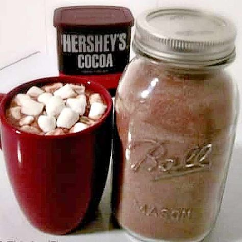 Hershey's Special Dark Homemade Hot Cocoa Mix Hershey Hot Cocoa Recipe, Sugar Free Hot Cocoa Mix Recipe, Hot Chocolate Mix Recipes Dry, Hot Cocoa Mix Gift, Cocoa Mix Recipe, Crock Pot Hot Chocolate Recipe, Hot Cocoa Mix Recipe, Powder Coffee Creamer, Cocoa Powder Recipes