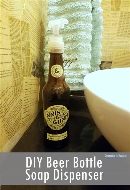 DIY recycled glass beer bottle soap dispenser how to turn any bottle without a screw top into a soap dispenser Diy Liquid Soap, Diy Beer Bottle, Beer Bottle Decor, Beer Bottle Diy, Top Craft, Blue Soap, Diy Beer, Beverage Bottle, Liquid Soap Dispenser