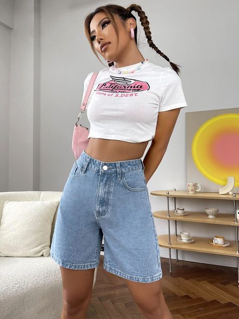 Long Shorts Outfits Aesthetic, 3 Quarter Pants Outfits, Long Denim Shorts Outfit, Looks Com Short Jeans, Going Out Outfits Night Club, Looks Com Short, Go Out Outfit Night, Long Denim Shorts, Outfits Primavera