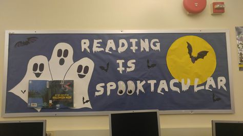 Library bulletin board Fall Bulletin Board Ideas For Library, Halloween Book Bulletin Board, Halloween Bulletin Boards Library, Fall Library Bulletin Boards, Halloween Library Bulletin Board Ideas, Halloween Reading Bulletin Board Ideas, October Library Bulletin Boards, Halloween Library Bulletin Boards, Bulletin Board Library