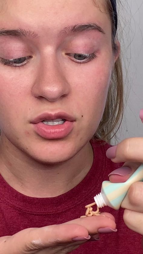 Kaylieleass Makeup Storytime, Story Time Tik Tok Videos, Makeup Story Time, Eyeliner And Eyelashes, Makeup Stories, Tiktok Filters, Makeup Emoji, Fantasy Make-up, Scary Story