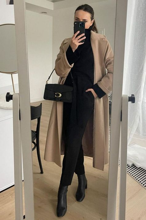 Extreme Cold Weather Outfits, Chunky Sweater Dress, Winter Coats For Women, Extreme Cold Weather, Best Winter Coats, Fashion Capsule Wardrobe, Fashion Capsule, Cold Weather Outfits, Casual Work Outfits