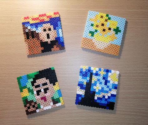 Gilmore Girls Perler Beads, Starry Night Perler Beads, Scream Perler, Scream Perler Beads, Perler Beads Art, Mini Hama Beads, Hama Art, Hamma Beads Ideas, Easy Perler Bead Patterns