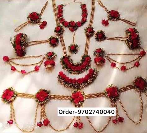 Baby shower 
Artificial Jewellery 
Dohale jevan jewellery Baby Shower Indian, Artificial Flower Jewellery, Baby Shower Jewelry, Jewellery Indian, Real Flower Jewelry, Baby Shower Flowers, Jewelry Design Necklace, Flower Jewelry, Floral Jewellery