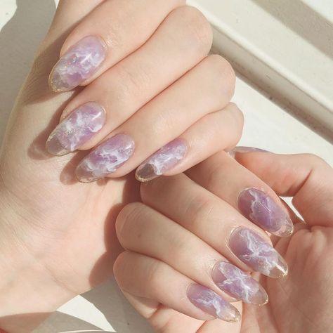 Marble Lavender Nails, Marble Jelly Nails, Lilac Jelly Nails, Lavender Jelly Nails, Jelly Marble Nails, Lilac Marble Nails, Lilac And Gold Nails, Purple Jelly Nails, Lilac Jelly