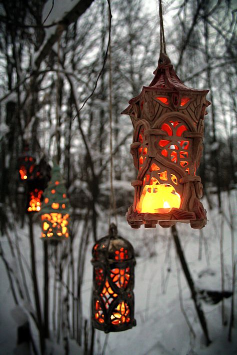 Ornate Lantern, Beautiful Lanterns, Lanterns Light, Lantern Ideas, Vintage Lanterns, Hanging Lanterns, Travel Decor, Candle Lanterns, Room Aesthetic