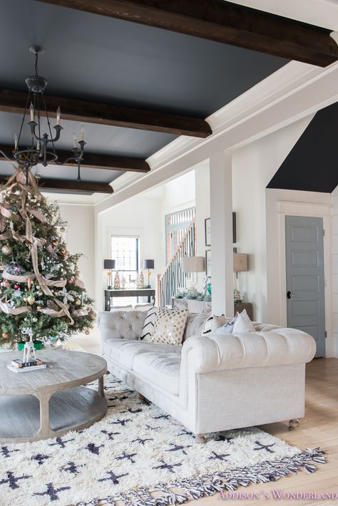 Our vintage chic living room reveal and Christmas Holiday Home Tour! Black ceilings and dark beams create a colorful and elegant living room. Dark Ceiling, Living Room Reveal, Living Tv, Blue Ceilings, Vintage Living Room, Chic Living Room, Elegant Living Room, Elegant Living, Ceiling Beams