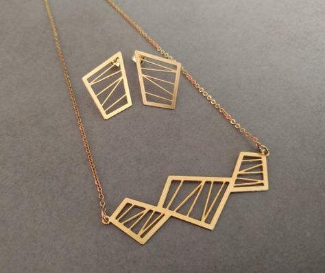 Jewelry Earings, Gold Bib Necklace, Jewelry Set Gold, Gold Jewelry Set, Triangle Jewelry, Earrings Triangle, Long Gold Earrings, Jewelry Staples, Gold Jewelry Sets