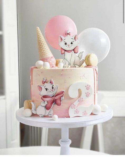 Aristocats Party, Second Birthday Cakes, Birthday Cake For Cat, Instagram Cake, Cat Birthday Party, Cat Cake, Bear Cakes, 6th Birthday Parties