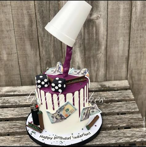 Lean Cake Ideas, Bf Bday, Cake Bday, Anime Cake, Birthday 22, My Birthday Cake, Lion Tattoos, Money Cake, Mini Cakes Birthday