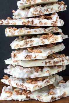 A tall stack of Cocoa Crunch Bark --- just 2 ingredients and a few minutes is all it takes! Choc Bark, Bark Recipes Easy, Candy Bark Recipes, Almond Bark Recipes, Bark Candy, Bark Recipes, Cocoa Krispies, Chocolate Bark Recipe, Candy Bark