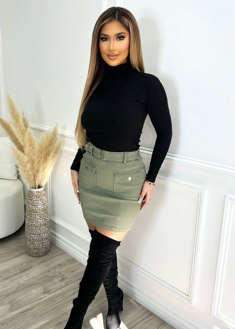 Just Like That Skirt Olive - Fashion Effect Store Skirt And Combat Boots Outfit, Skirt With Stockings Outfit, Stylish Outfits Casual, Thanksgiving Outfit Women, Attractive Clothing, Plus Size Fall Fashion, Latina Fashion Outfits, Winter Fashion Outfits Casual, Stretchy Skirt