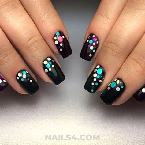 Party Nail Design, Unghie Nail Art, Confetti Nails, Black Nail Art, Nail Art Gel, Cute Nail Art Designs, Dots Nails, Cute Nail, Simple Nail