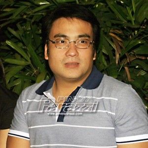 Sen. Bong Revilla Jr., kinukuwestiyon na ang batas  http://www.pinoyparazzi.com/sen-bong-revilla-jr-kinukuwestiyon-na-ang-batas/ Bong Revilla, Mens Polo, Men's Polo Shirt, Polo Shirt, Mens Tops