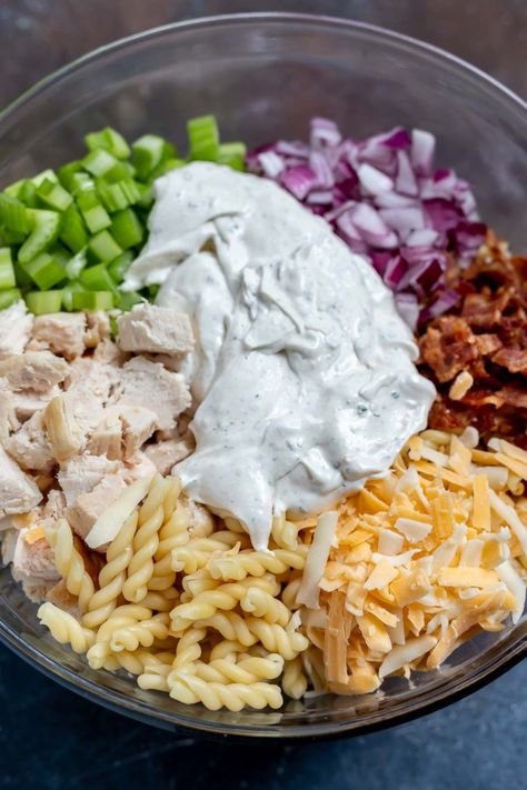 Chicken Bacon Ranch Pasta Salad is practically a meal all by itself. This easy pasta salad recipe is great for picnics, parties, barbecues or potlucks. The perfect side dish to please a hungry crowd! #pastasaladrecipes #pastasalad #sidedishrecipes #chickenbaconranch - chicken bacon recipes - pasta salads recipes - ranch pasta salad - pasta salad recipes cold - pasta salad meal prep Cold Chicken Pasta Salad, Chicken Bacon Ranch Pasta Salad, Bacon Pasta Recipes, Bacon Pasta Salad, Chicken Pasta Salad Recipes, Bacon Ranch Pasta, Bacon Ranch Pasta Salad, Chicken Bacon Pasta, Cold Pasta Salad Recipes