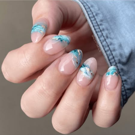 57 Prettiest Marble Nails Designs that are Trendy Chic Round Marble Nails, Beach Marble Nails, Marbled Nails Gel, Nails Ideas August 2024, Marbled Gel Nails, Ocean Marble Nails, Marble Tip Nails, Europe Vacation Nails, Marble Summer Nails