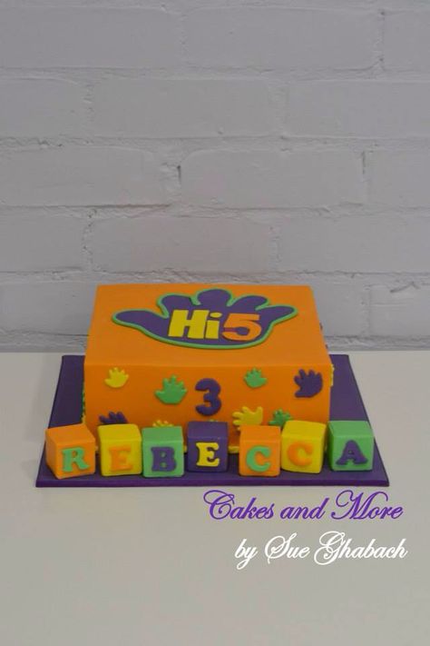 Hi 5 cake www.cakesandmore.net.au High Five Birthday Cake, Hi Five Birthday Cake, Five Birthday Cake, Hi Five Birthday, Fifth Birthday Cake, Cookies Decoration, 5 Cake, Hi Five, 5th Birthday Party Ideas