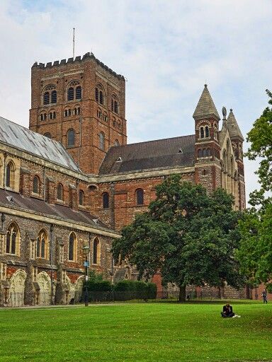 St Albans Cathedral St Albans Cathedral, Culture Of England, English Culture, Romanesque Art, Cathedral Architecture, St Albans, Family History, Content Creation, Art And Architecture