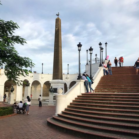 Casco viejo de Panamá Cn Tower, Places Ive Been, Panama, Tower, Building, Travel