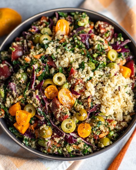 Best Quinoa Salad Recipes, Kale And Quinoa Salad, Kale And Quinoa, Quinoa Recipes Easy, Quinoa Recipes Healthy, Vegan Pasta Salad, Quinoa Salat, Goddess Dressing, Green Goddess Dressing