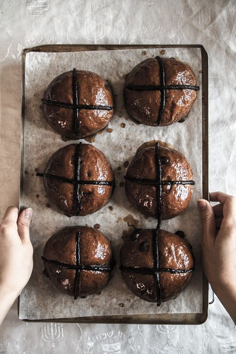 Hot Cross Bun Photography, Hot Cross Bun, Hot Cross Buns Recipe, Breakfast Bites, Sweet Dough, Easter Baking, Cross Buns, Breakfast Pastries, Hot Cross Buns