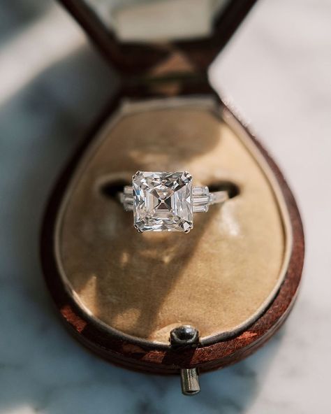 Victor Barboné Jewelry on Instagram: “The Bogard ring 🌿 a jaw-dropping authentic Art Deco ring centering a dream of an antique Asscher in a perfectly delicate platinum setting.…” Asscher Cut Diamond Engagement Ring, Victor Barbone Jewelry, Victor Barbone, Asscher Engagement Ring, Asscher Cut Engagement Rings, Asscher Cut Ring, Authentic Art, Antique Engagement Ring, Asscher Cut Diamond