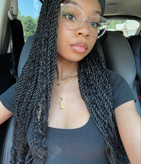 Y2k Hairstyles, Big Box Braids Hairstyles, Cute Summer Hairstyles, Hairstyles With Glasses, Braids Hairstyles Pictures, Cute Box Braids Hairstyles, Twist Braid Hairstyles, Protective Hairstyles Braids, Curly Hair Styles Easy