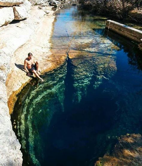 Jacobs Well, Texas Jacobs Well Texas, Jacobs Well, Destination Voyage, Swimming Holes, On The Edge, Places Around The World, Landscape Photos, Beautiful Destinations, The Edge