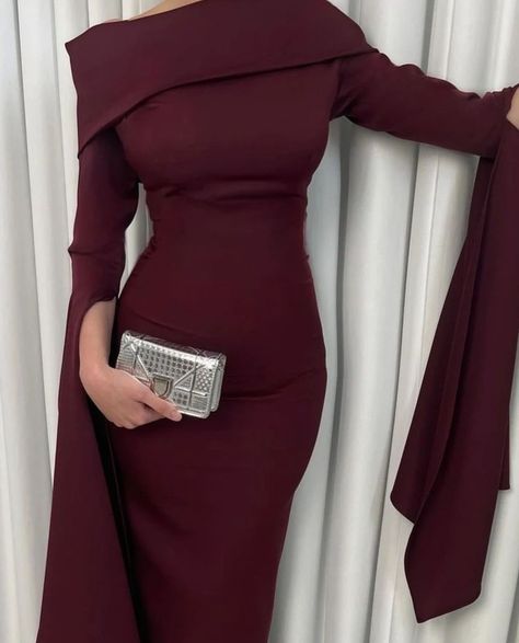 Classy Dress Hijab, Hijabi Prom Dress Classy, Soiree Dresses For Hijab Classy, Simple Soiree Dresses, Dress For Hijab, Soiree Dresses For Hijab, Event Dresses Classy, Dress Classy Elegant, Hijab Prom Dress