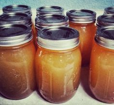 Any recipe that begins with one 750ml bottle of 190 proof Everclear and two cups of Captain Morgan MUST be good! Apple Pie Moonshine Recipe, Apple Pie Moonshine, Homemade Alcohol, Homemade Liquor, Coctails Recipes, Homemade Apple Pie, Moon Shine, Moonshine Recipes, Homemade Wine