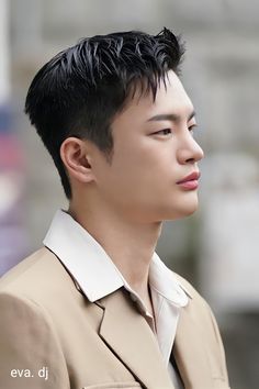 Cafe Minamdang, Gentle Style, Men Hairstyle, Men's Hairstyle, Asian Men Hairstyle, Korean Hair, Men Haircut Styles, Seo In Guk, Men Hair