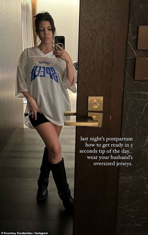 Postpartum Style, Postpartum Fashion, Kourtney Kardashian Style, Oversized Jersey, Kardashian Outfit, Jenner Family, Million Followers, Travis Barker, Mini S