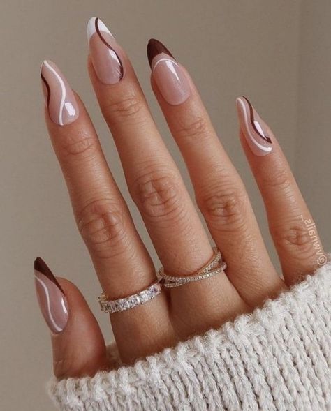 Nail Shaping, Ongles Gel French, Brown Nails Design, Simple Fall Nails, Elegant Nail Art, November Nails, Almond Nails Designs, Nail Forms, Nagel Inspo