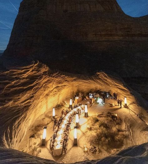 Cave Wedding, Wedding Walkway, Desert Party, Instagram Plan, Joshua Tree Wedding, Wedding Aesthetics, 2025 Wedding, Water Wedding, Reception Hall