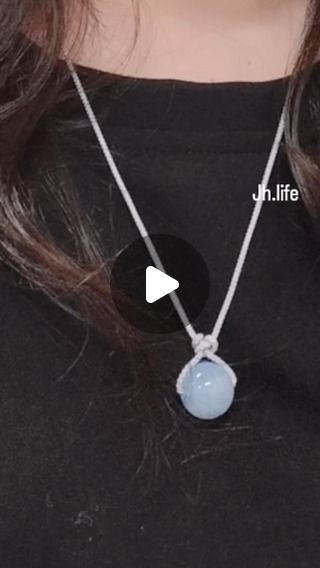 JH.Life on Instagram: "How easy to make necklace 
Shop link in bio @jinhong_life" How To Make A Necklace, Diy Necklace Easy, Fancy Knots, Easy Necklace, Diy Necklace Making, How To Make Crystals, Rope Knots, Jewelry Knots, Necklace Diy