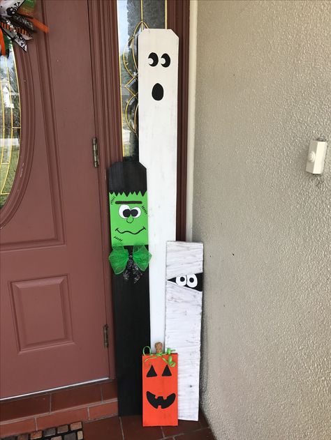 Mummy Porch Sign, Frankenstein Porch Leaner, Ghost Porch Leaner, Frankenstein Porch Sign, Door Leaners, Halloween Themed Birthday Party, Panel Painting, Porch Decorations, Booth Displays