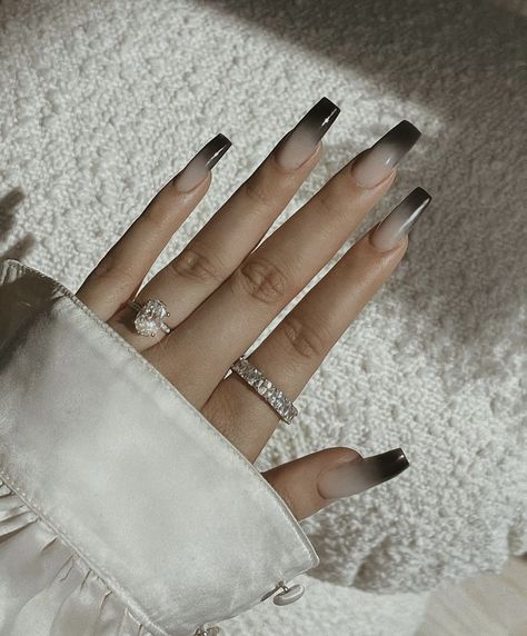 Ombre Black Nail Designs, Black Ombre Square Nails, Goth Square Nails, Gothic Coffin Nail Ideas, Dark Nail Designs Gothic, Dark Gray Nails, Black Gradient Nails, Black Jelly Nails, Janice Joostema