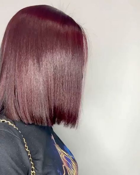 Red Wine Short Hair, Dark Red Bob Black Women, Short Hair Red Color, Cherry Red Bob Hair, Wine Red Bob Hair, Short Dark Red Hair Burgundy, Dark Red Short Hair, Dark Red Bob, Burgundy Short Hair