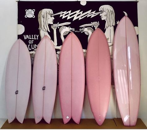 Pink Surfboard, Surfboard Painting, Surfer Vibes, Surf Baby, Custom Surfboards, Surfboard Art, Surfboard Design, Color Inspo, Surfs Up