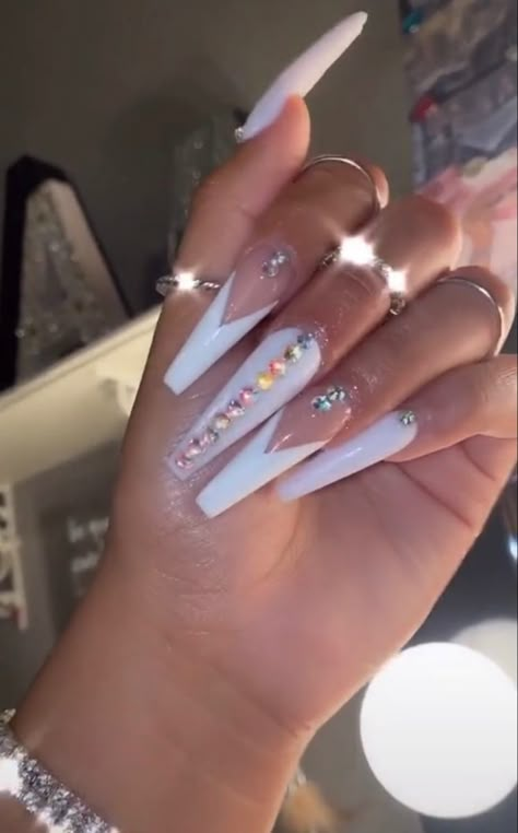 Red Acrylic Nails, Long Acrylic Nail Designs, Diy Acrylic Nails, Claw Nails, Nails Design With Rhinestones, Grunge Nails, Colored Acrylic Nails, Long Acrylic Nails Coffin, Long Square Acrylic Nails